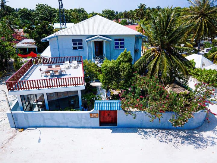 Feridhoo Beach Villa
