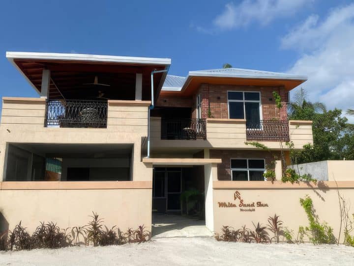 White Sand Inn