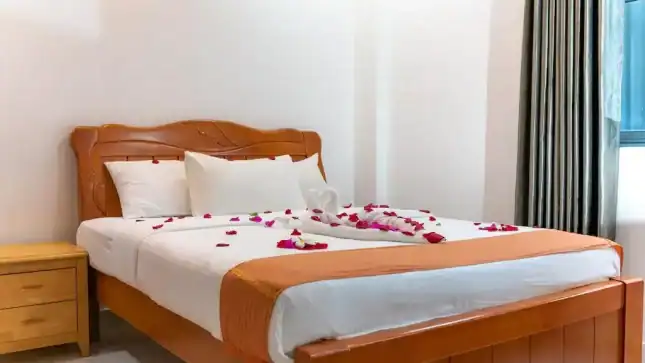 One/Two/Three Bedroom Apartment - White Beach Holiday