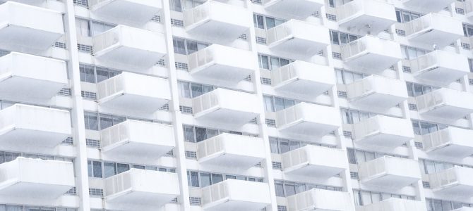 Los balcones son elementos comunes del edificio Los balcones son elementos comunes del edificio