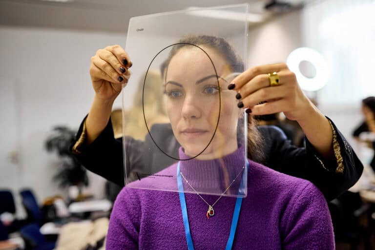 Accademia consulenza immagine bootcamp donna la forma del viso