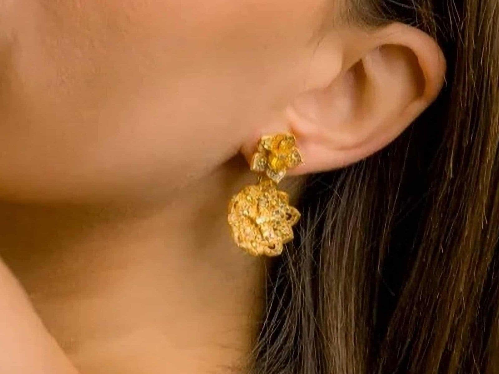 Home - - 25 | ALMABLISS - Handcrafted with Natural Gemstones Yellow gold model