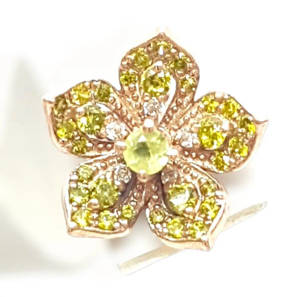 LILY Peridot Rose Gold Pair Earrings with Peridot Stud Earrings - Εικόνα 5