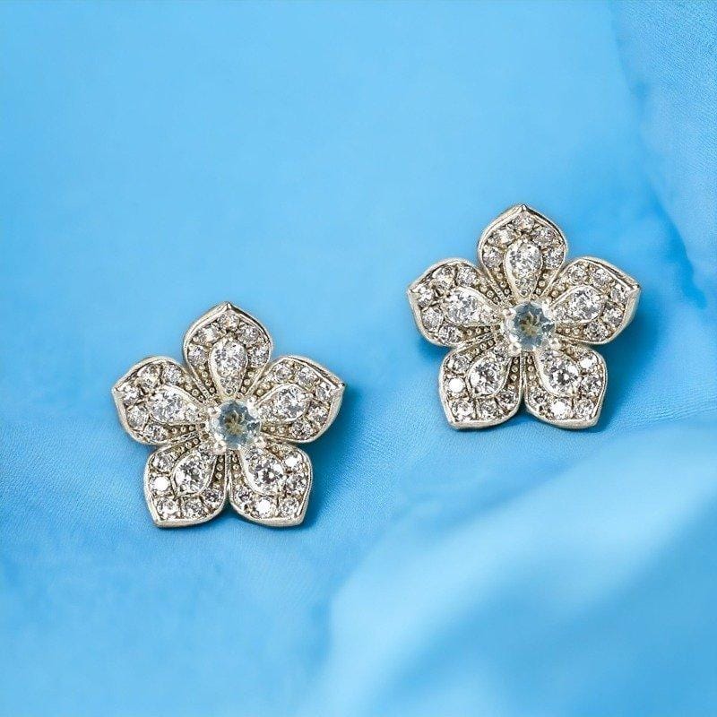 LILY Classic White Gold Pair Earrings with Aquamarine Stud - Εικόνα 4