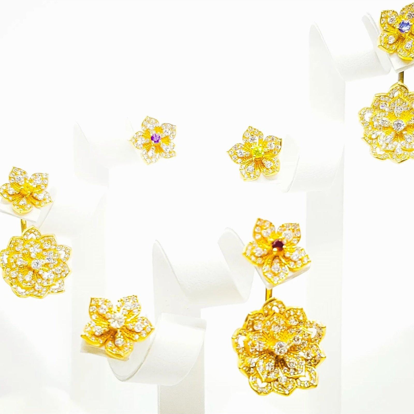 DAHLIA Classic Yellow Gold Statement Earrings with Amethyst Stud - Εικόνα 4
