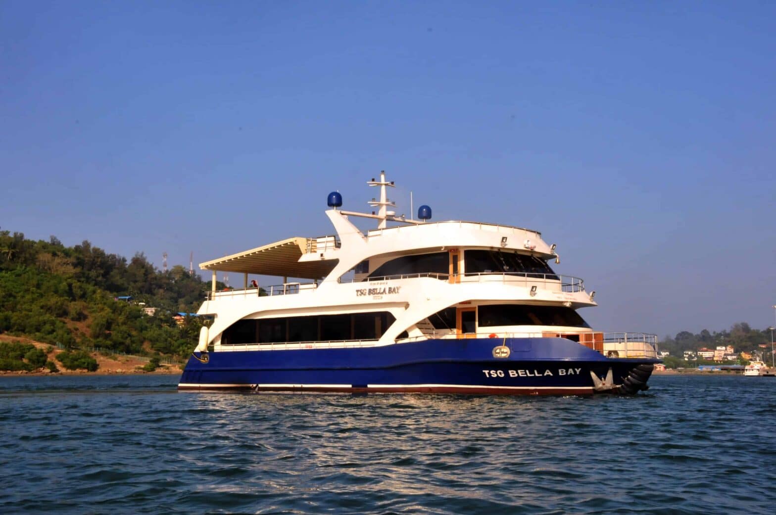 TSG Bella Bay – Luxury Dinner Cruise in Andaman
