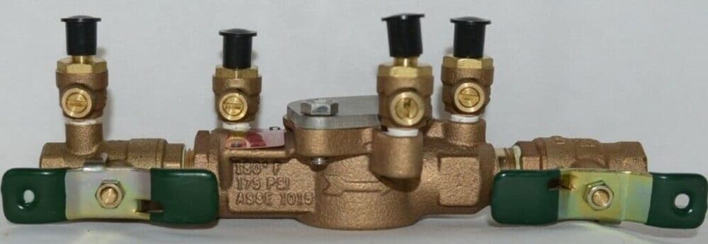 Backflow prevention device