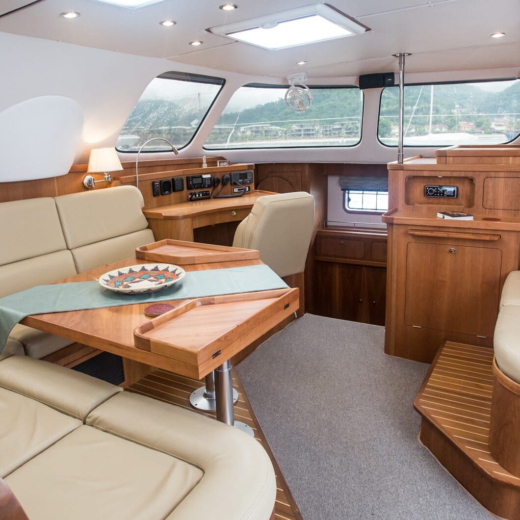 The optional saloon layout gives you additional raised seating without sacrificing any essential storage space
