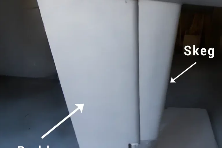 Rudder and skeg structure for Antares Catamarans sailboats, showcasing durablecomponents for enhanced navigation and stability.