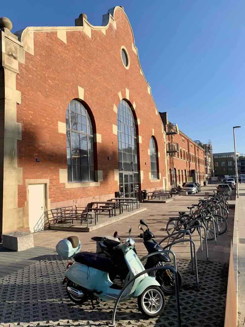 Zeitmanagement-Seminar in Freiburg – kreative Lernumgebung im Grünhof Kreativpark Lokhalle im Freiburger Innovationsquartier