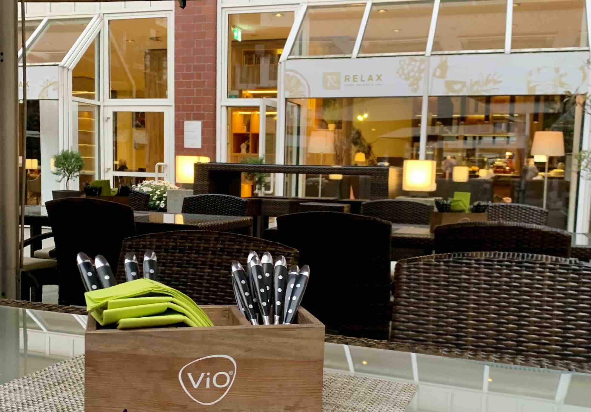 Telefonakquise Seminar Köln – entspannter Innenhof des Mercure Hotel Severinshof als Seminarstandort