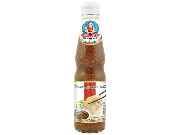 Asiatische Lebensmittel Online-Shop, würzige Dip-Sauce in Flasche.