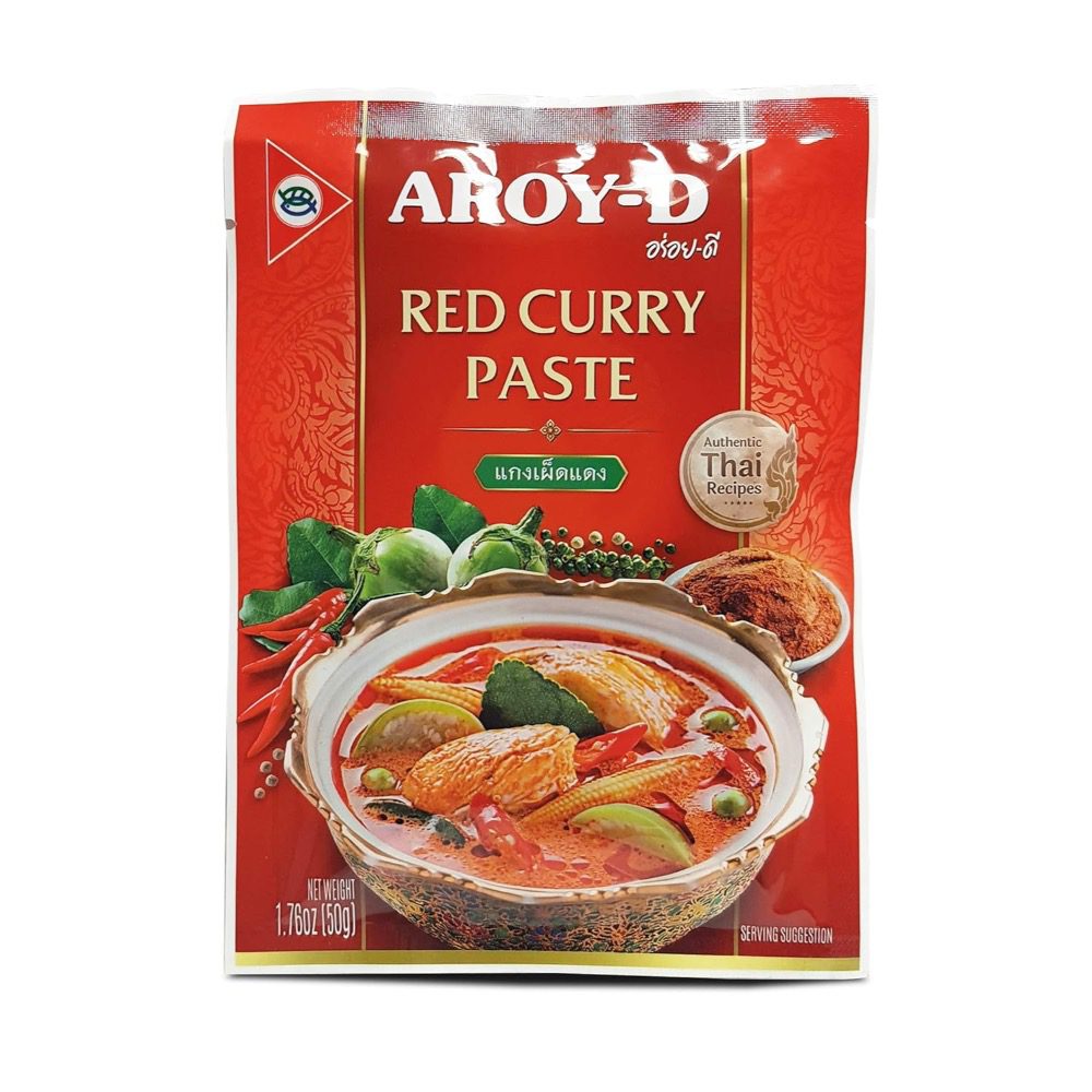 Asiatische Lebensmittel Online-Shop. Rote Currypaste in Verpackung mit Suppe im Bild.