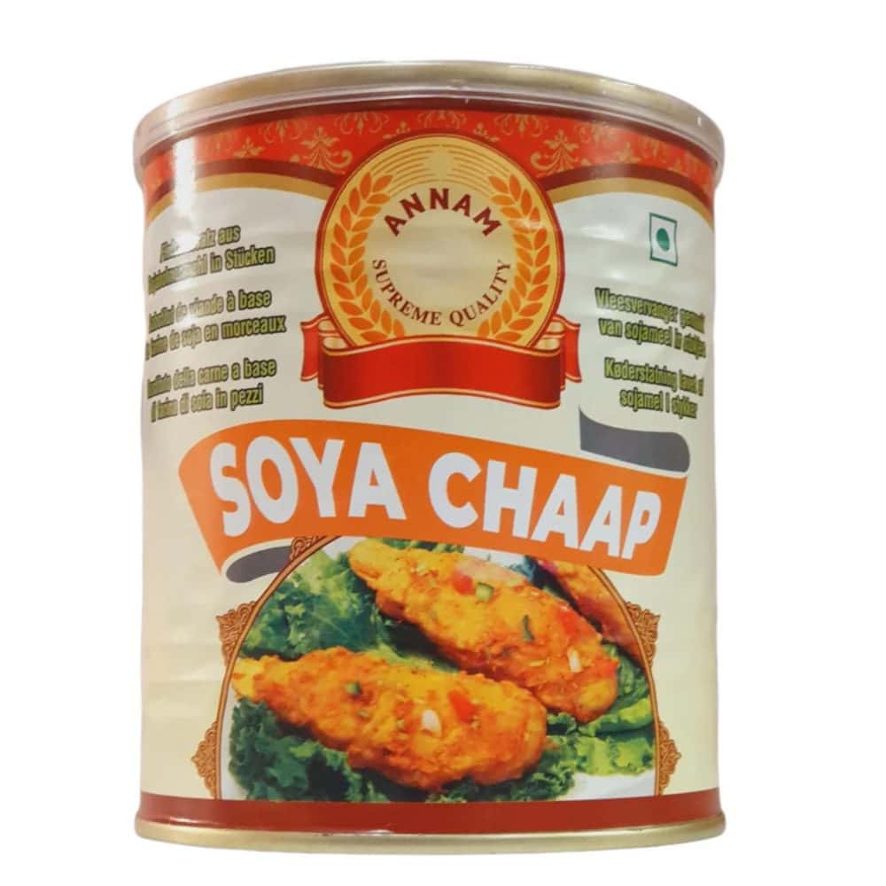 Asiatischer Lebensmittelladen mit Soya Chaap Dose.