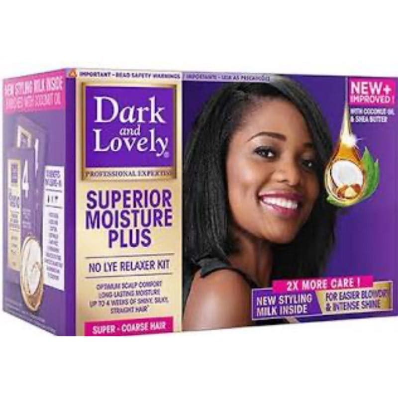 Asiatischer Lebensmittelladen mit Haarpflegeprodukt für dunkles Haar.
