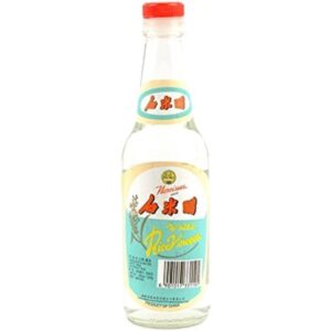 Asiatische Lebensmittel Online-Shop, weißer Reisessig in Flasche.