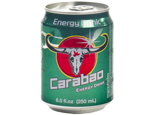 Asiatischer Energy Drink Carabao, 250ml, in Dose, asiatischer Lebensmittelladen.