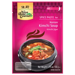 Asiatische Kimchi Suppe, Gewürzpaste für koreanische Gerichte.