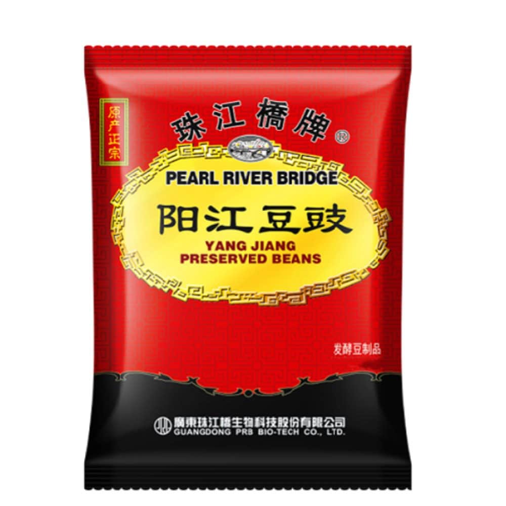 Asiatischer Lebensmittel Online-Shop, Yang Jiang Preserved Beans in roter Verpackung.