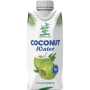 Asiatischer Kokoswasser in Tetra Pak, frisch und natürlich, 330ml.
