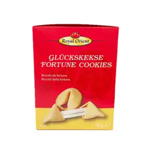 Asiatische Lebensmittel Online-Shop. Glückskekse in Verpackung.