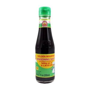 Asiatische Würzsauce im Flasche, ideal für asiatische Gerichte.