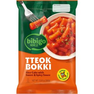 Asiatischer Tteokbokki in süßer und scharfer Soße, 360g, asiatische Lebensmittel.