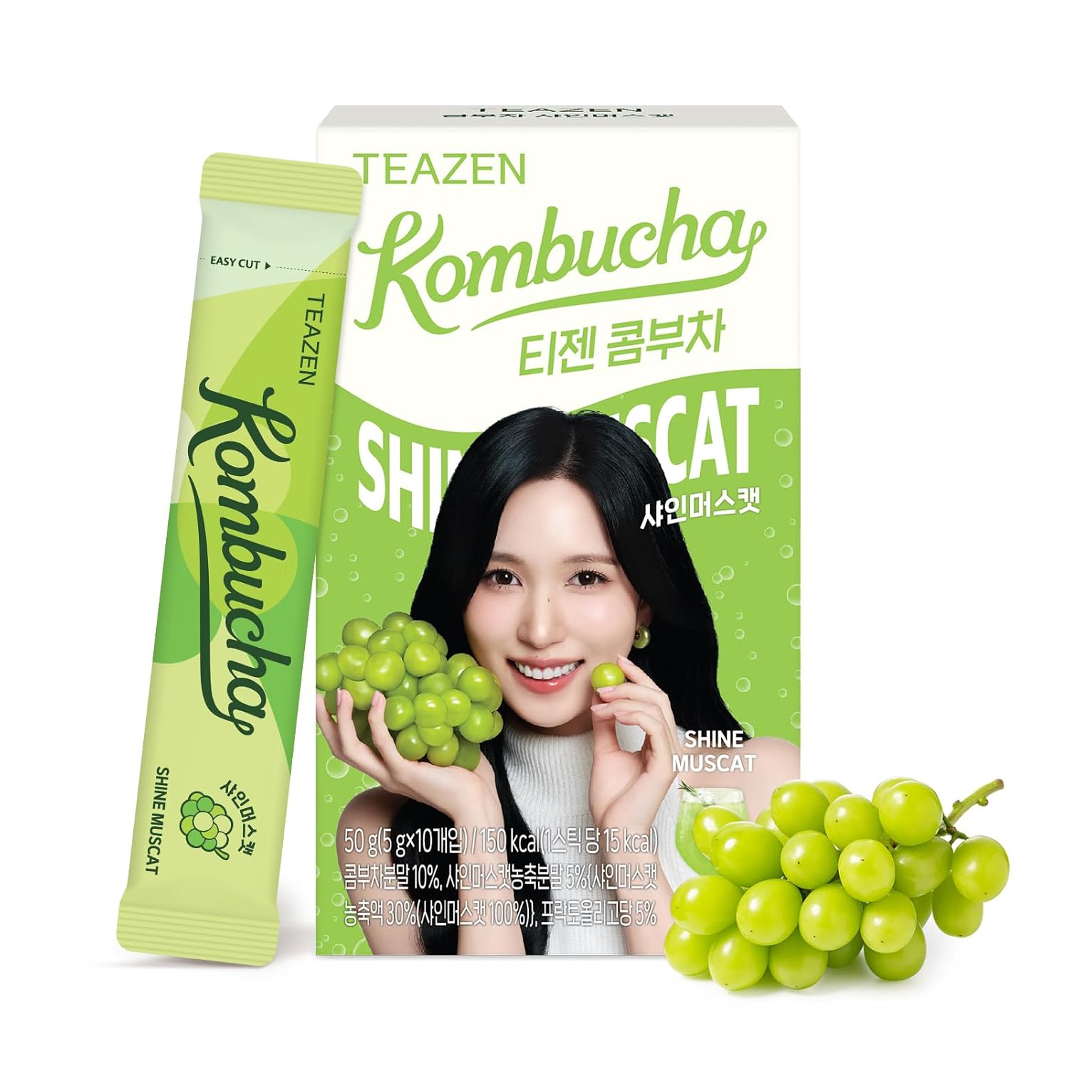 Asiatische Lebensmittel Online-Shop, Frau mit Trauben und Kombucha-Produkt.
