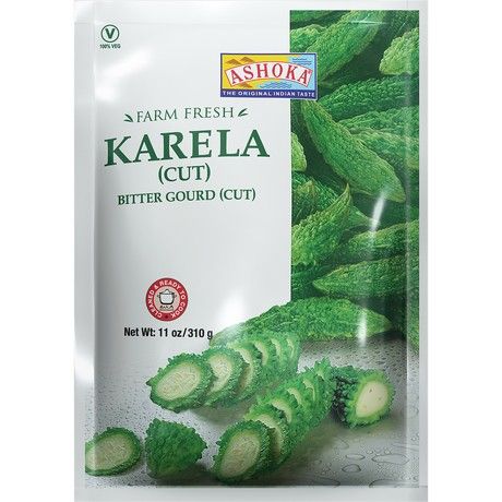 Asiatischer Karela im Online-Shop, frisches bitteres Gourd, asiatische Lebensmittel.