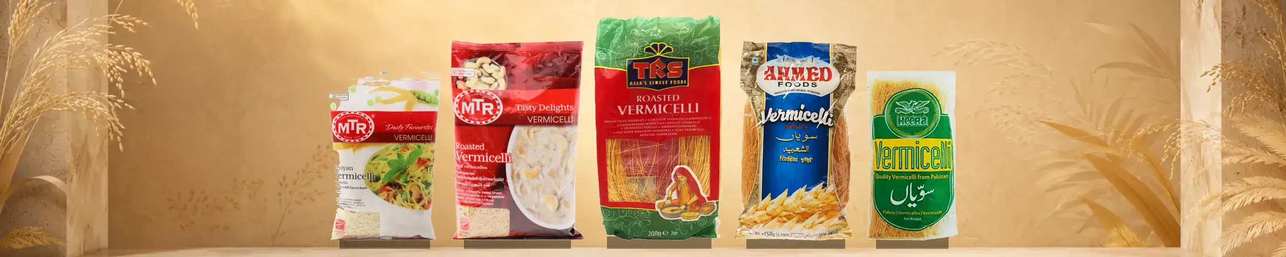 Verschiedene asiatische Gewürze und Zutaten im Online-Shop.