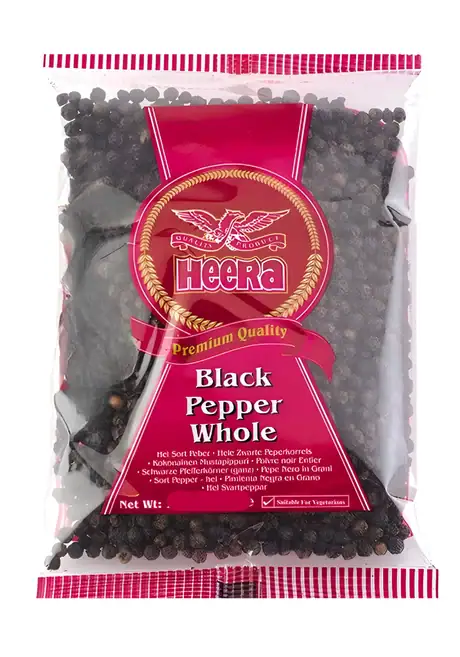 Asiatische schwarze Pfefferkörner, hochwertig, frisch, im Beutel.