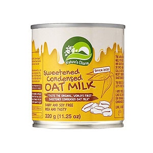 Asiatischer Lebensmittel Online-Shop, gesüßte Kondensmilch in Dose.
