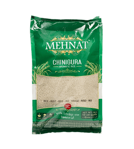 Asiatischer Lebensmittel Online-Shop, Chinigura Reis in grüner Verpackung.