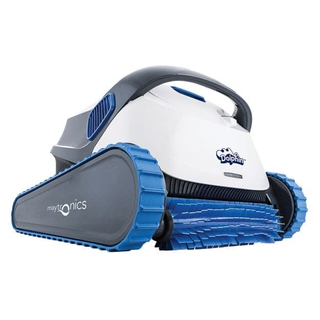 Robotic pool cleaner Dolphin Maytronics, ideale per piscina interrata, per la manutenzione e pulizia automatica delle superfici.