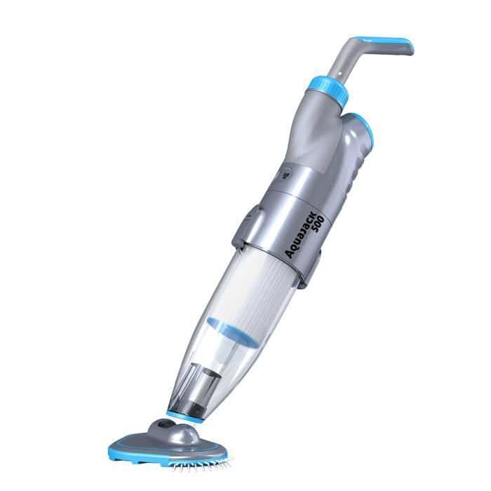 Aspiratore robot per piscine, ideale per il risanamento e la pulizia di piscine interrate e fuori terra.