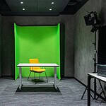 green screen studio lighting