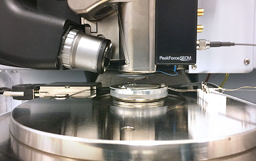 Bruker PeakForce SECM