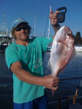 Fishing boat hire Melbourne - Boat4Hire snapper fishing Port Phillip Bay