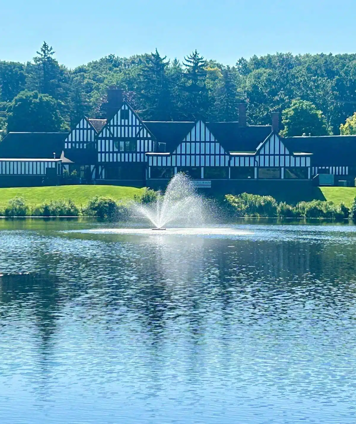 cascades manor fountain