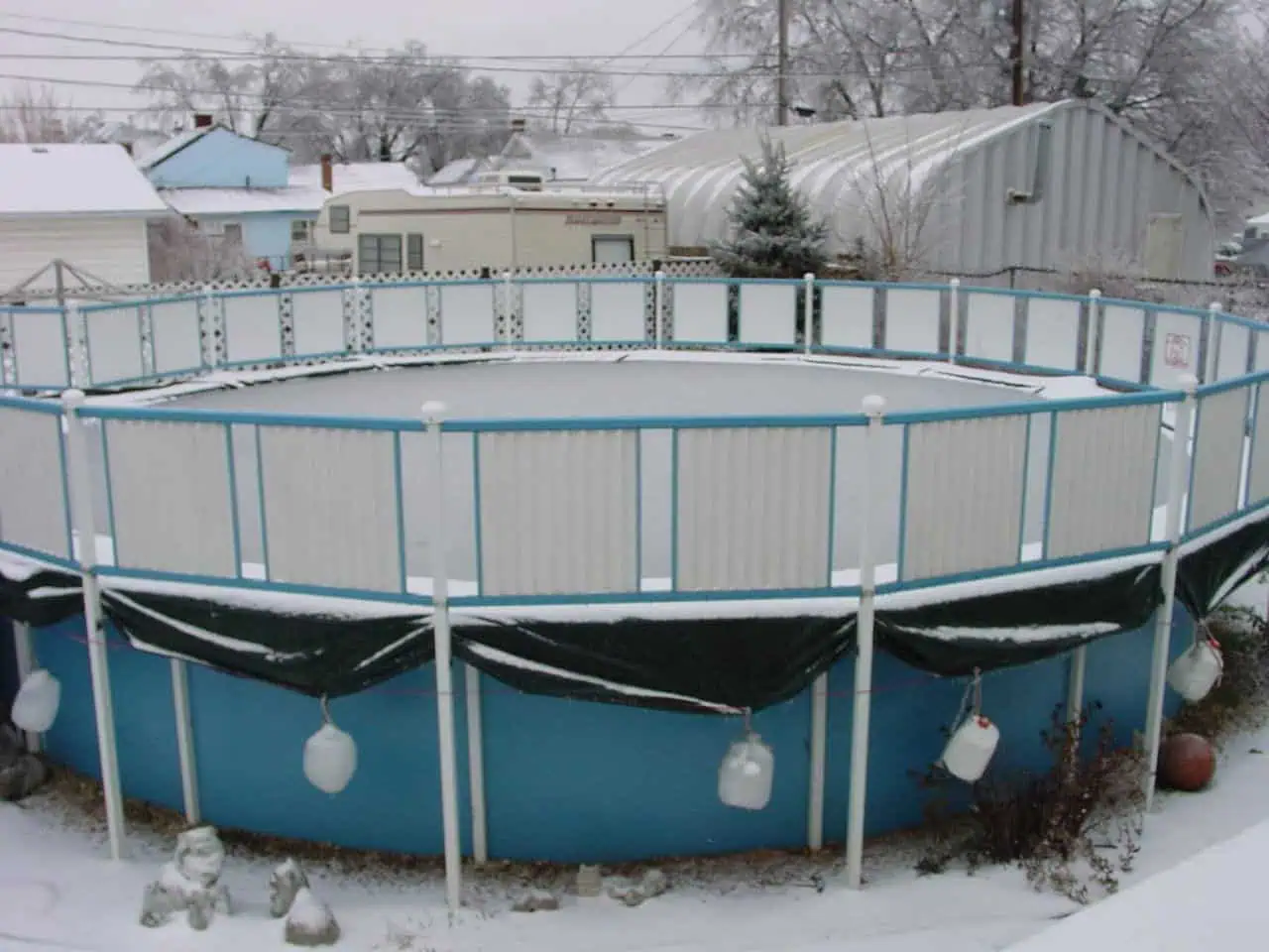 swimming pool, above ground pool