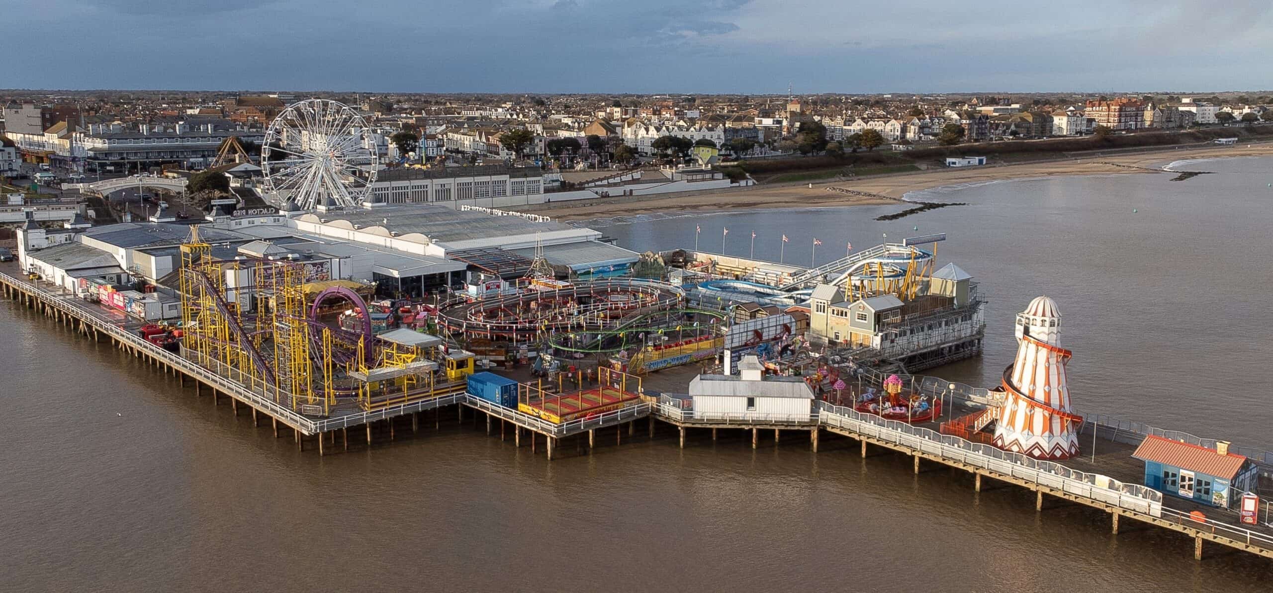 Pier boss welcomes positive vibes