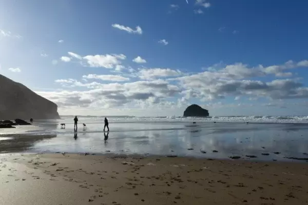 Visitors on the beach at Trebarwith Strand, North Cornwall ©National Trust Images Jon Gerrish