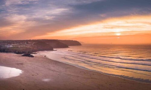 Perranporth Holiday Guide