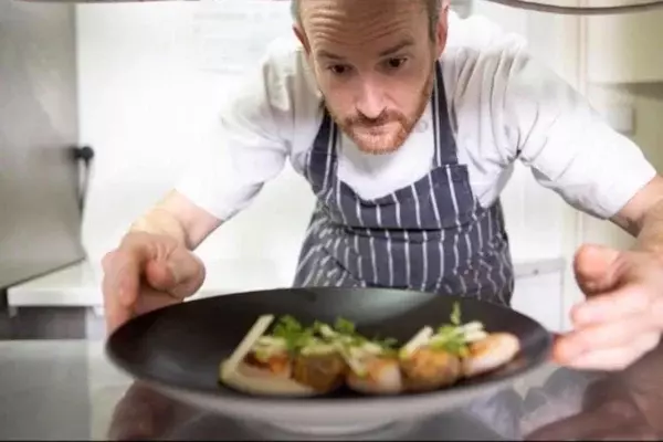 kit davis private chef head shot