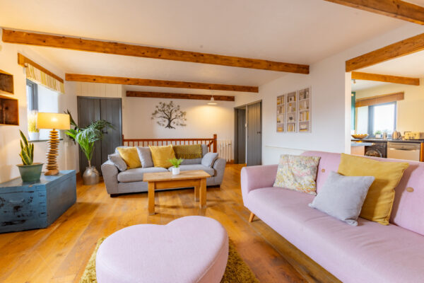 Granary-CourtFarm-19