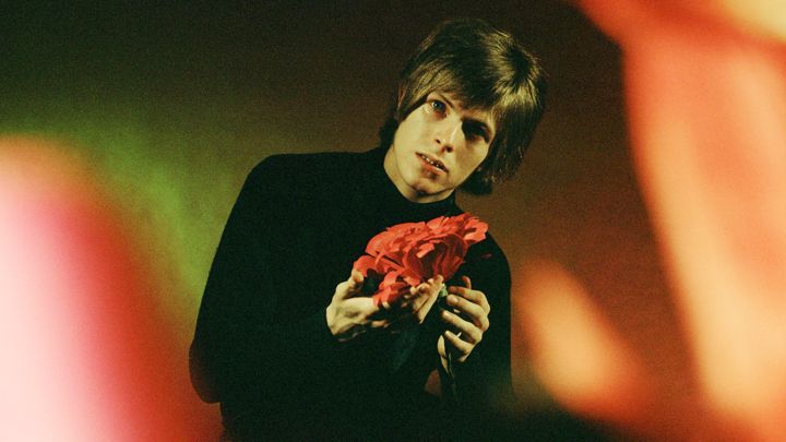 David Bowie additions A collection of songs from the late 60’s and early 70’s – SQ 9