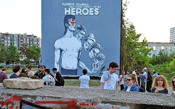 Bosnia honors David Bowie with massive mural