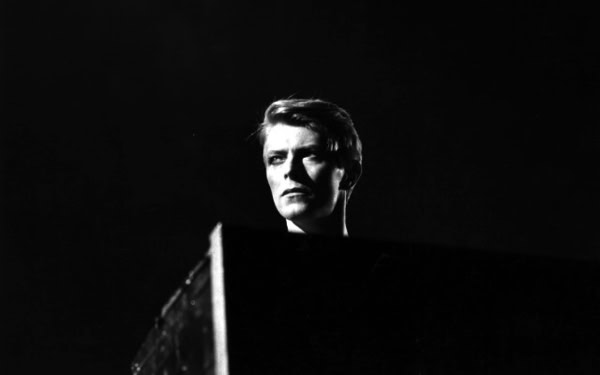Listen : Bowie’s “Heroes” Explored in New BBC Special