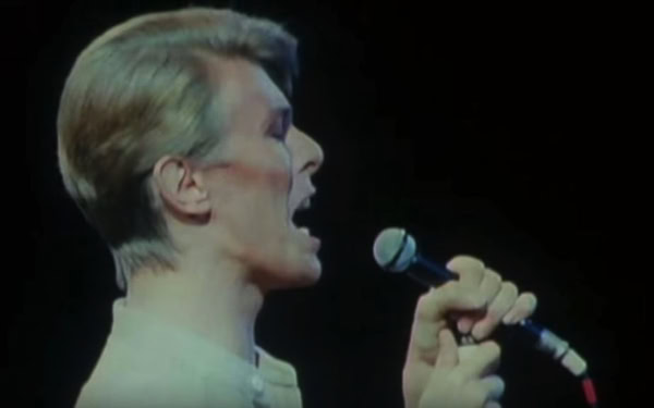 David Bowie closes out his Tokyo show with a captivating ‘Station to Station’ in 1978