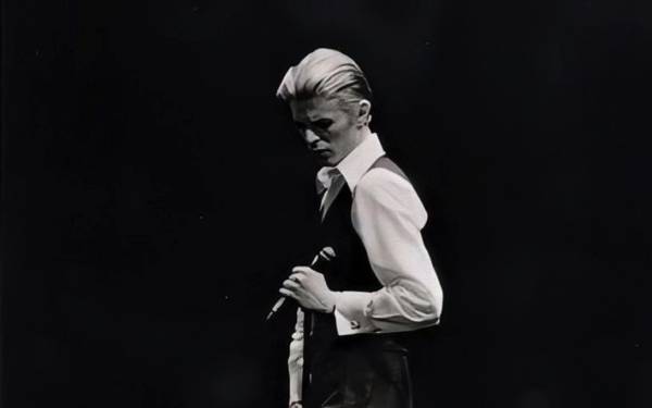 David Bowie’s producer Tony Visconti breaks down ‘Space Oddity’